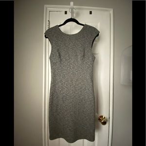 Beautifully tailored Theory dress!